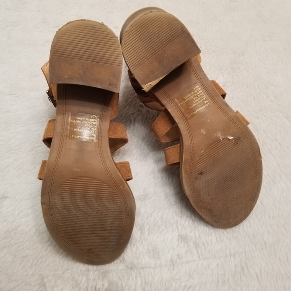 - Steve Madden women's suede Leather sandals size 7M Agatha - Picture 5 of 6